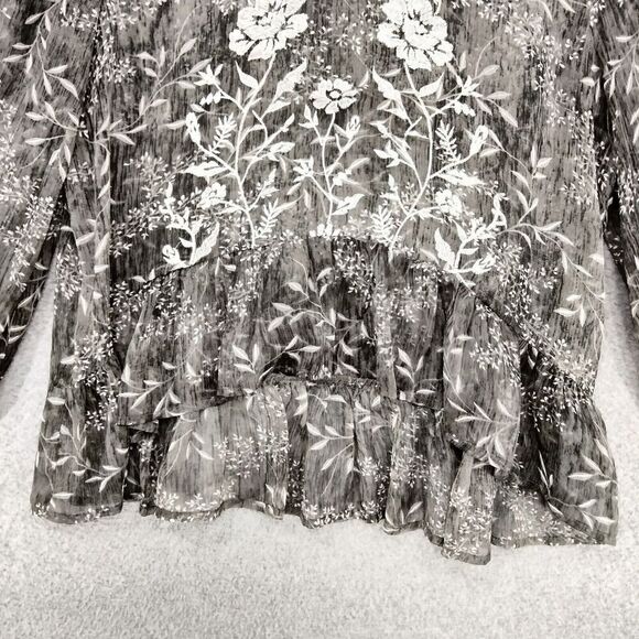 Lulu's Whispering Winds Top Wmns M Gray Floral Embroidered Long Sleeve Sheer - Picture 3 of 12